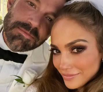 Jennifer Lopez Likes Post About Unhealthy Relationships Amid Rumors Ben Affleck Has Moved Out and Their Marriage Is Headed for Divorce