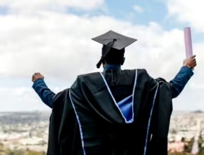 UK to Introduce Mandatory English Test for Migrant Graduates