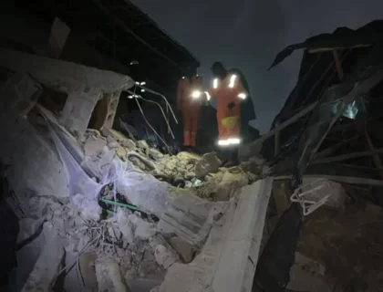 Three Dead As Building Collapses In Lagos