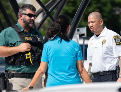 Four People Shot to Death While Sleeping on Chicago Commuter Train