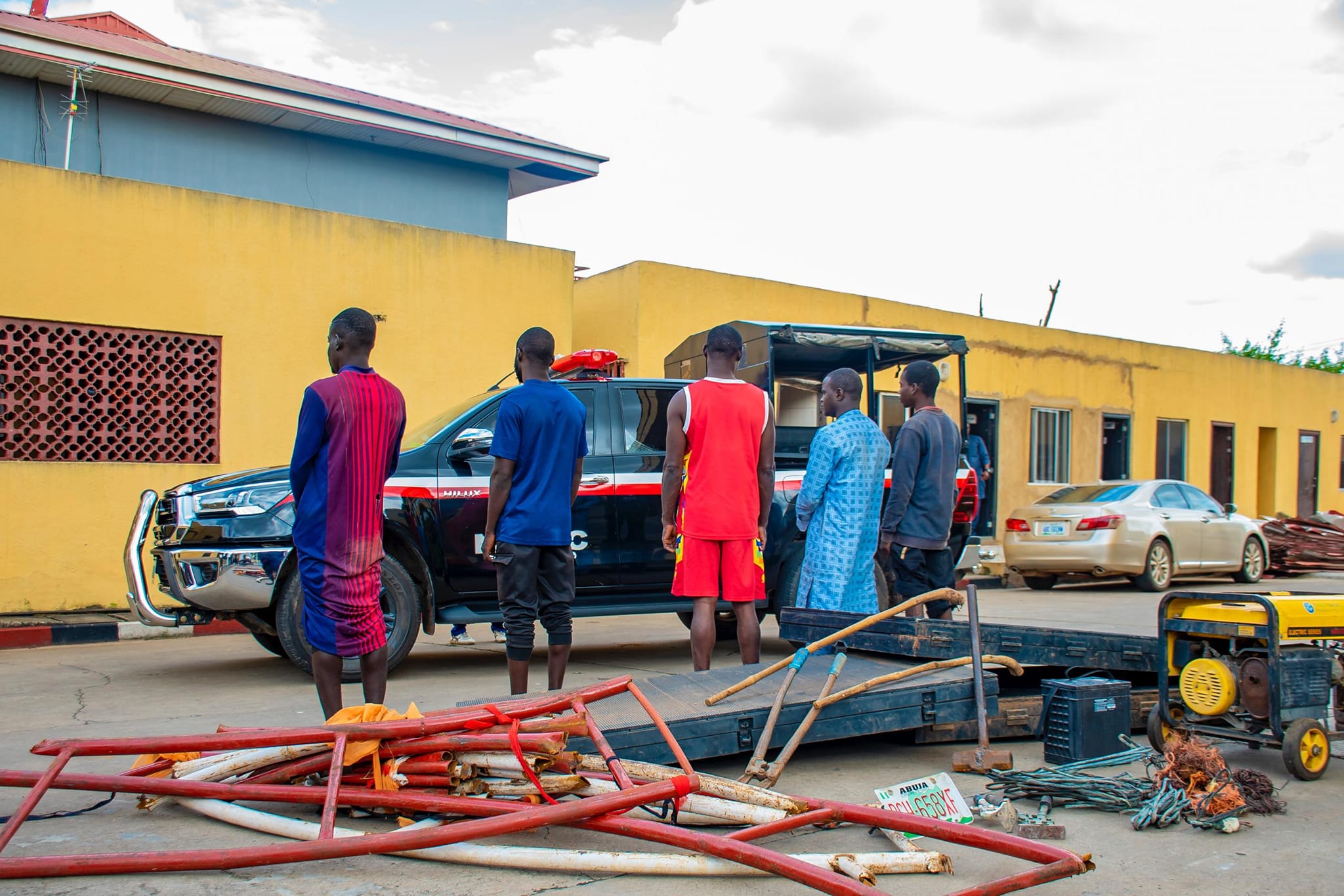 NSCDC Detains Five Suspected Vandals in Abuja