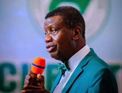 Pastor Adeboye Apologizes for Claiming It’s Impossible to Reach Heaven Without Paying Tithe