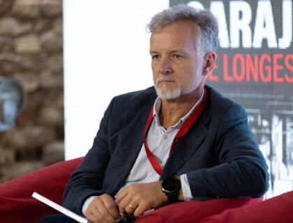 Award-Winning British Photojournalist, Paul Lowe Stabbed To Death By His Son While Hiking