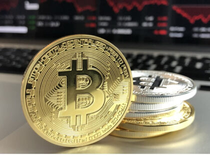 Bitcoin Surges Past $100,000 Amid Trump’s Pro-Crypto Revolution