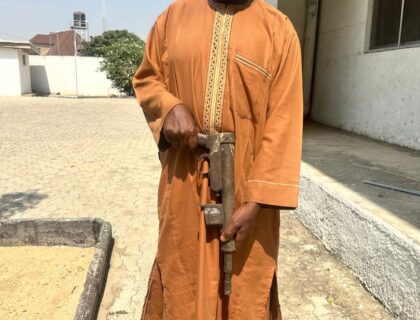 Troops Arrest Suspected Gunrunner, Recover Submachine Gun in Taraba