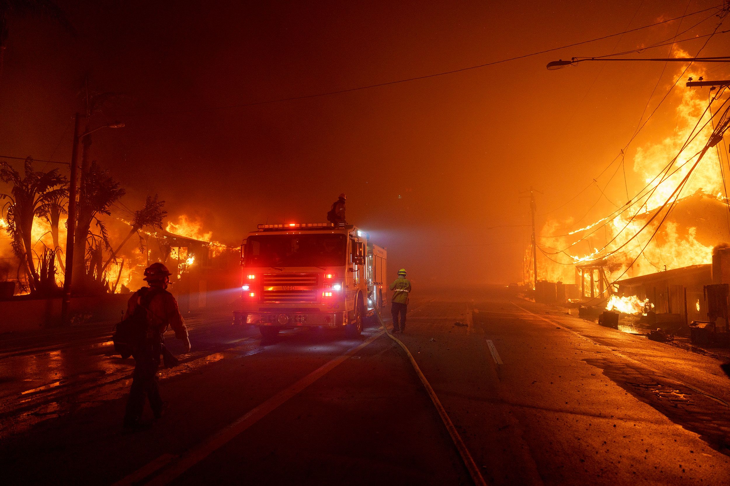 Los Angeles Wildfires: Five Killed as Blaze Sweeps Through California