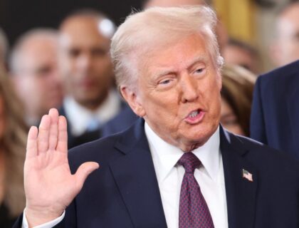 US President Trump Signs Executive Order to End Birthright Citizenship