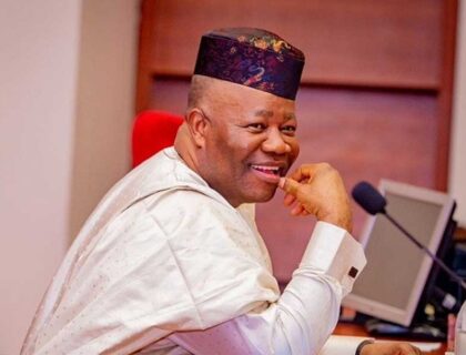 Senate Passes Vote of Confidence on Akpabio
