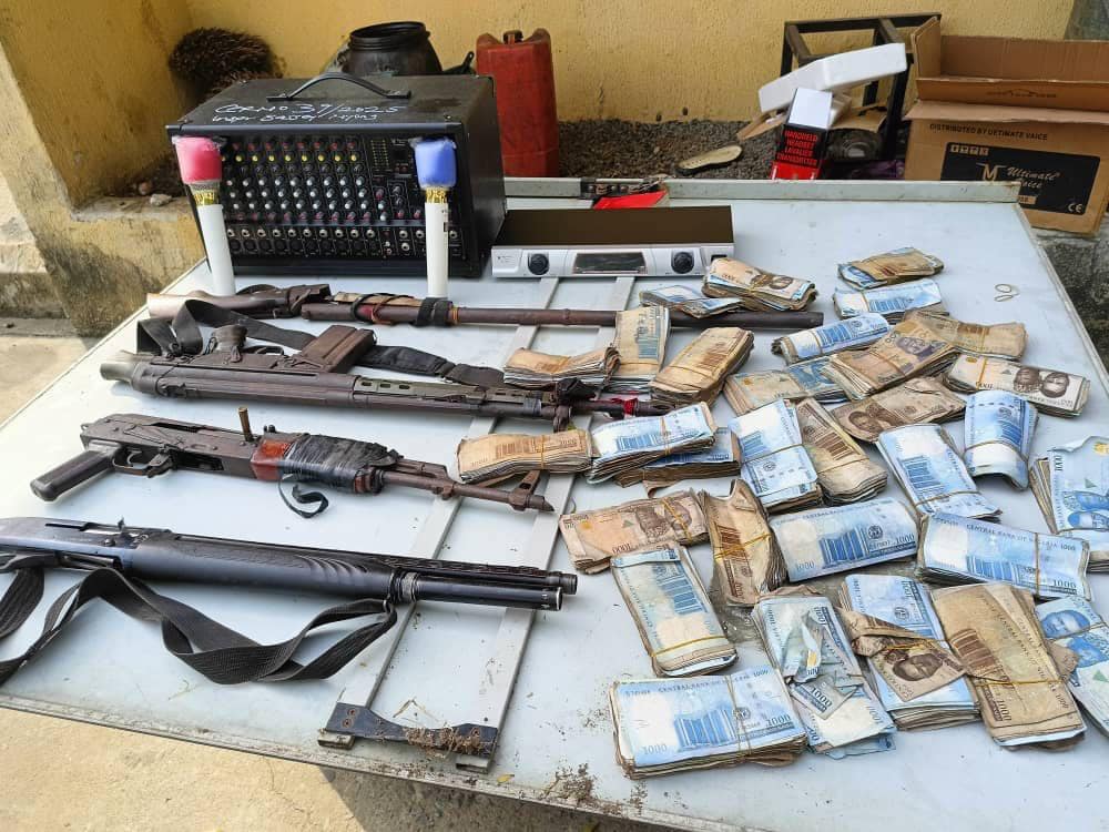 Police Dismantle Notorious Kidnap Gang in Akwa Ibom, Recover Arms and N3.1M Cash