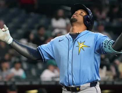 Rays Deliver Another Late Show, Defeat Arizona 7-4 In Extra Innings Again