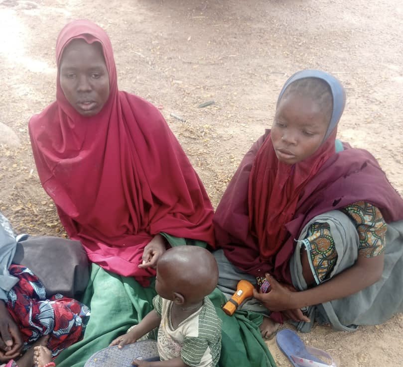 10 Family Members of Terrorists Surrender to Troops in Borno