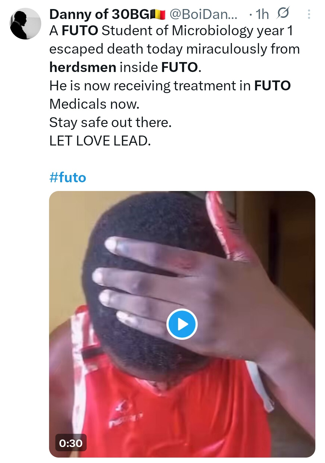 UTO Student Bleeds After Attack by Machete-Wielding Men