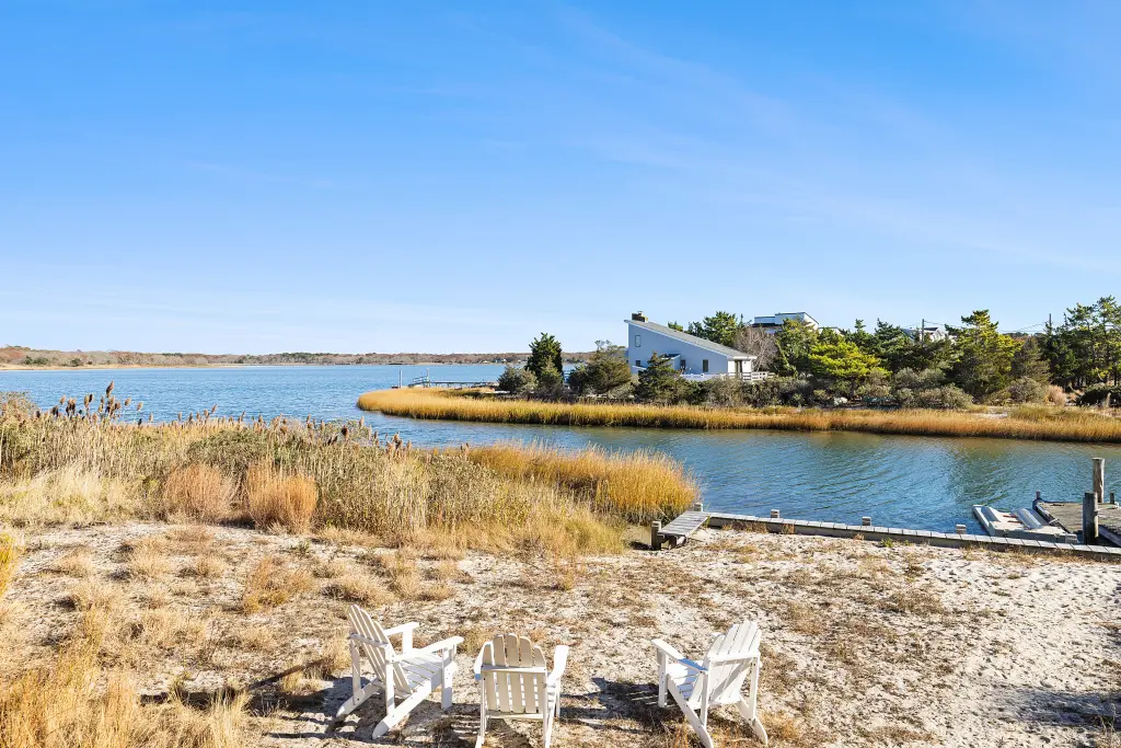 American Billionaire Michael Bloomberg Buys $4M Hamptons Home For His Pregnant Daughter To Be Close To His Grandkids
