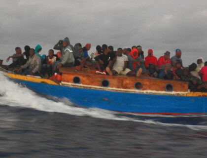 68 African Migrants Die, 74 Missing After Boat Capsizes Off Yemen