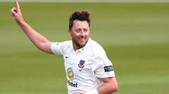 Robinson Returns and Three Debutants Named for England Test Squad